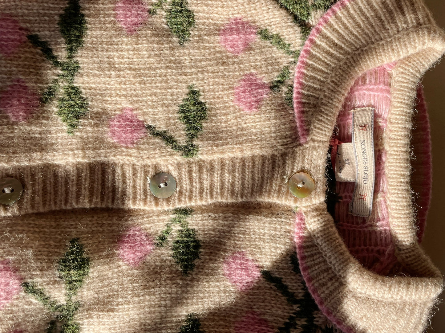Konges Sløjd strik Belou Collar Cardigan - Cherry