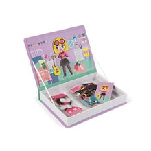 Lade das Bild in den Galerie-Viewer, Janod Girl Dress Up Magnetbuch
